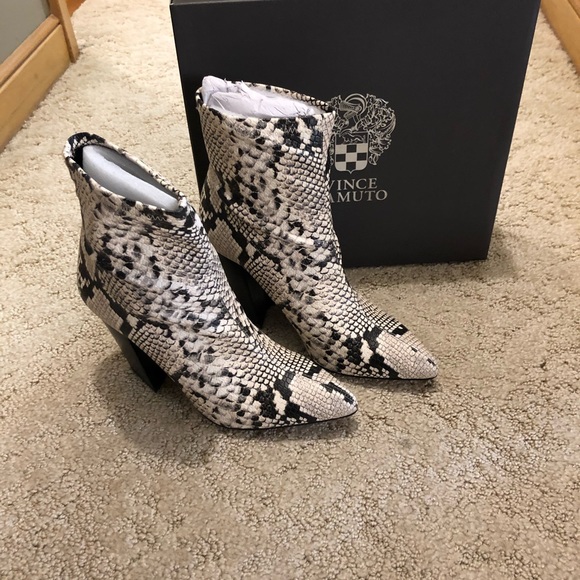 Vince Camuto Setillen Sock Boot 